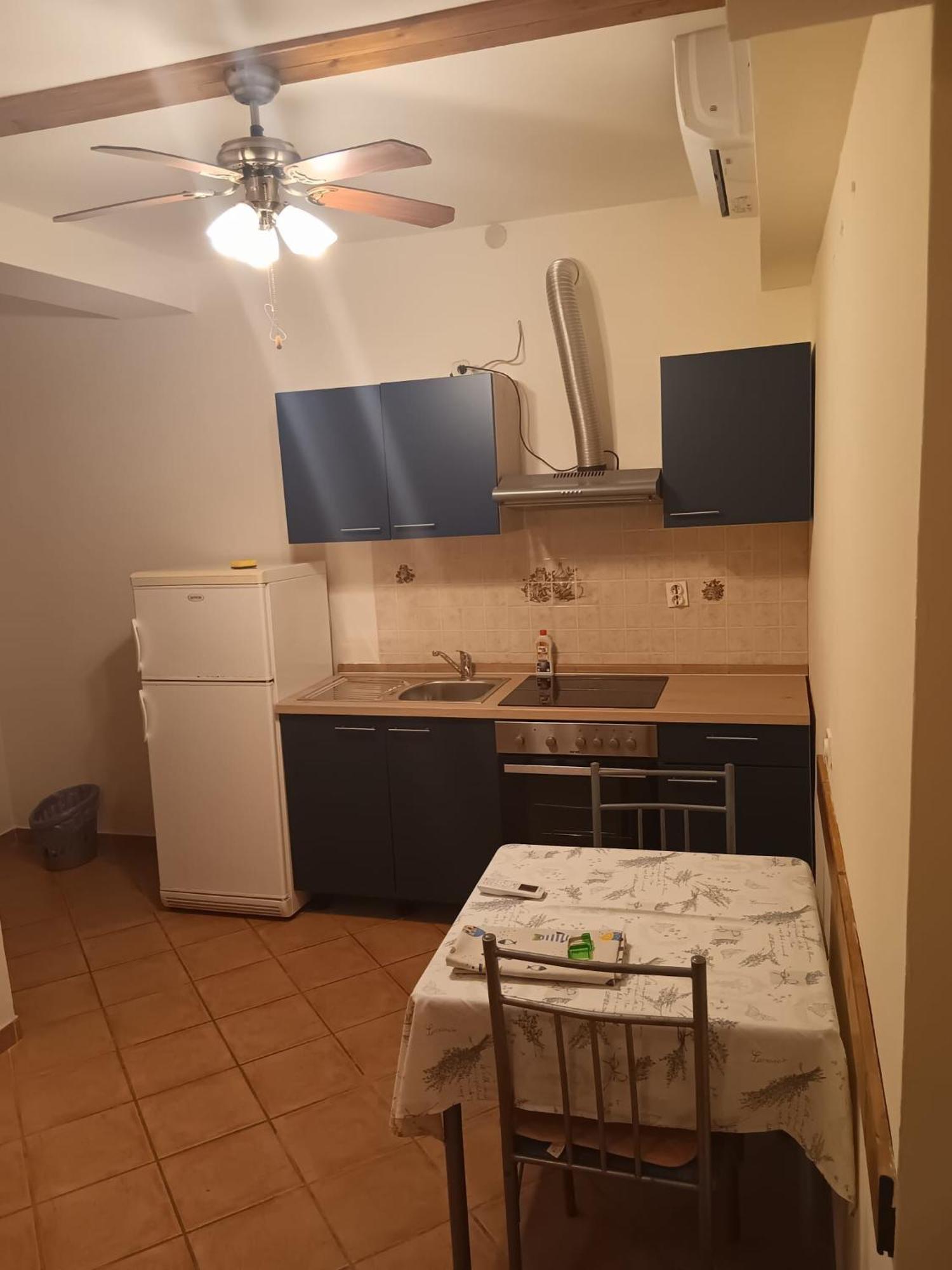 Apartments Luka Uble Luaran gambar